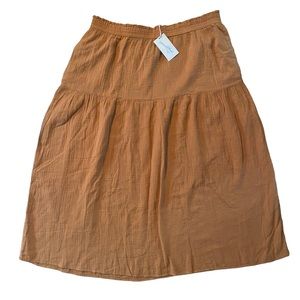 Universal Thread womens maxi skirt size XXL, mustard color, new with tags